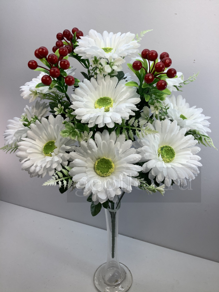 Букет гербер с ягодами, 13 в