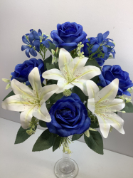 Букет роз и лилий, 10 в